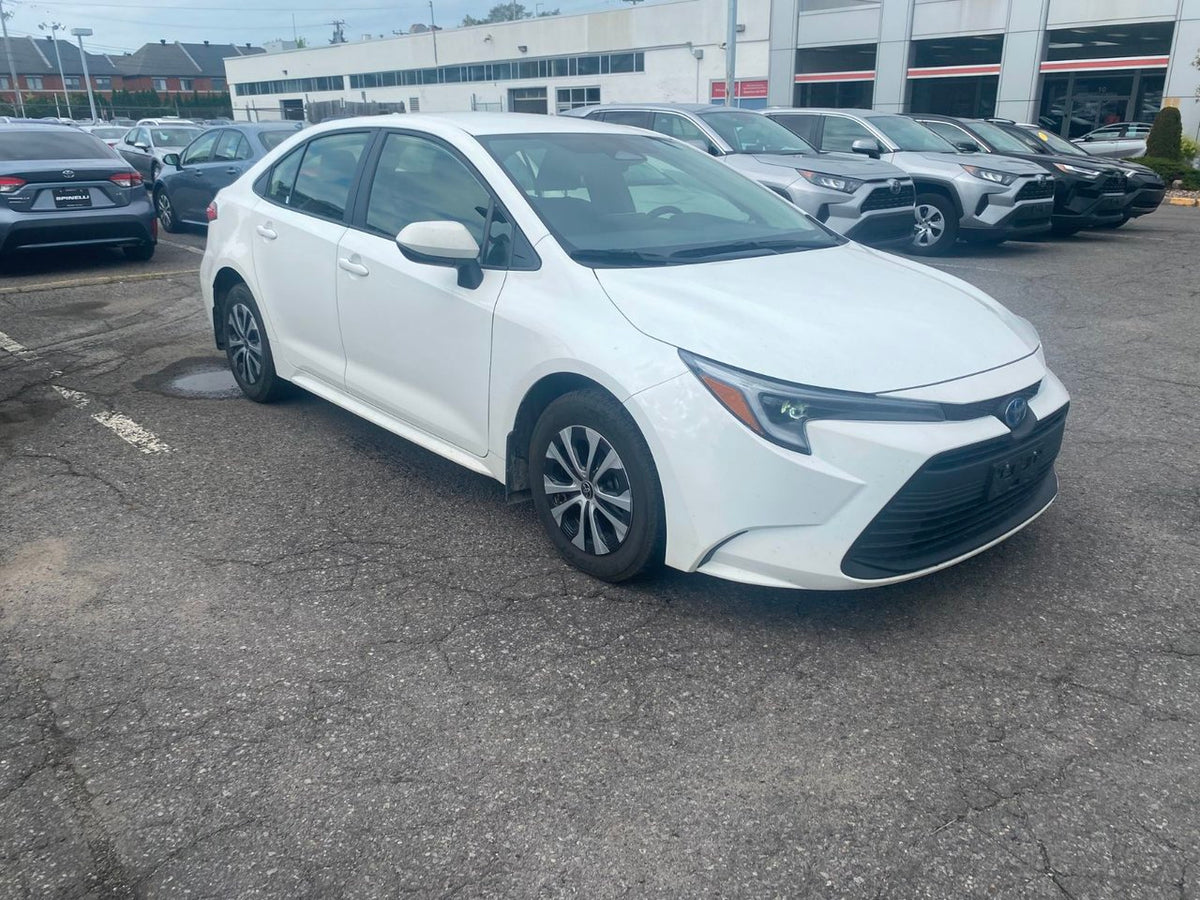 2025 Toyota Corolla Hybrid LE