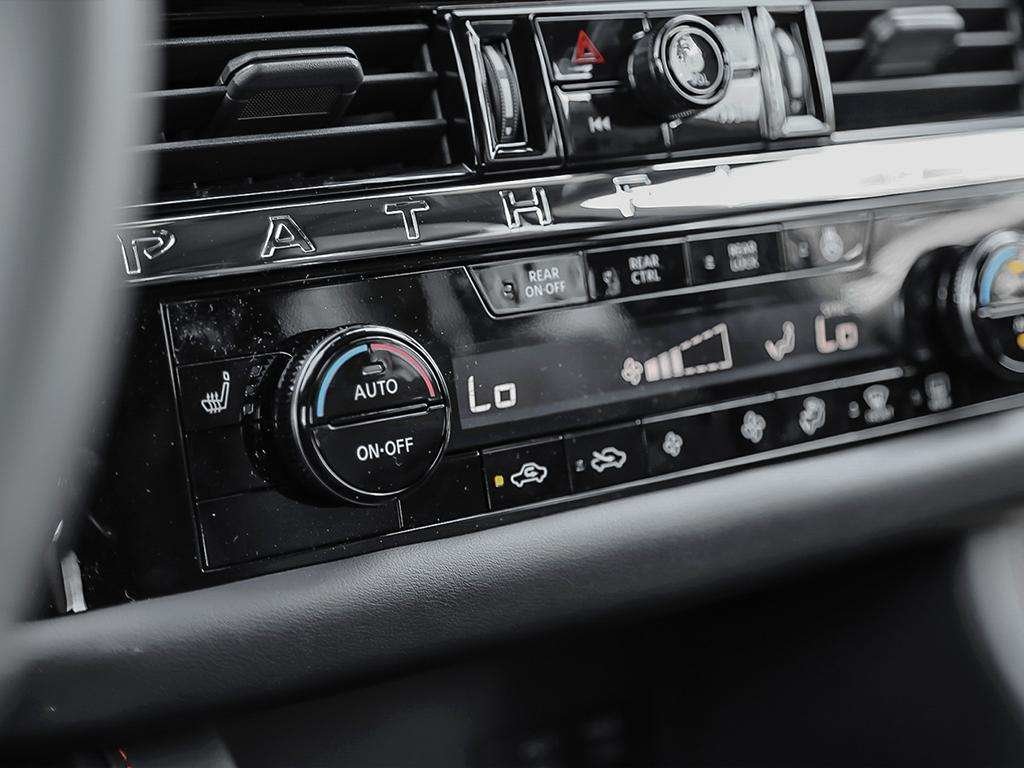 2026 Nissan Pathfinder Rock Creek 4WD