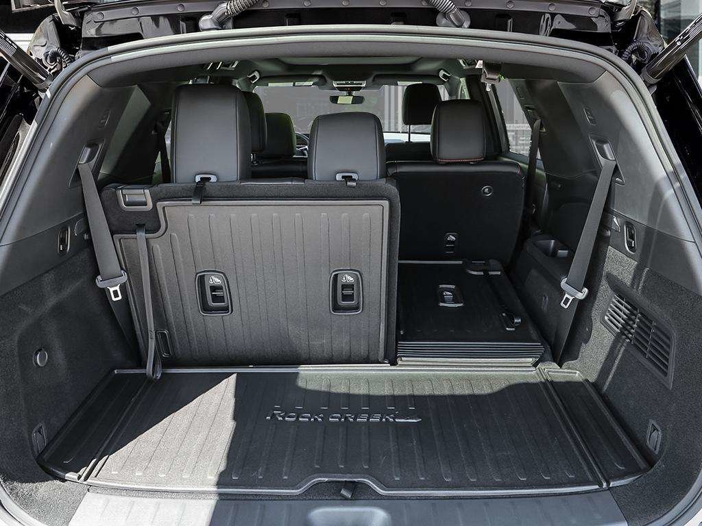 2026 Nissan Pathfinder Rock Creek 4WD