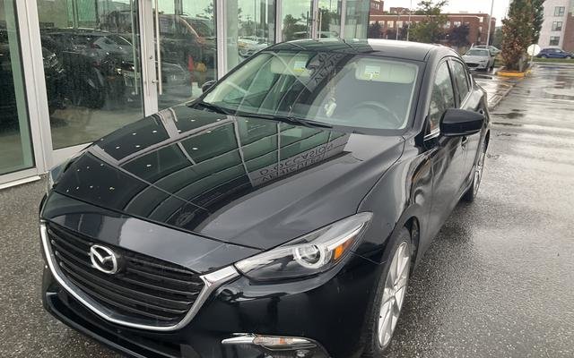 2017 Mazda Mazda3 GT; TOIT CAMERA SIEGE+VOLANT CHAUFFANT*BAS/LOW KM*