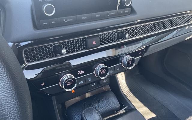 2024 Honda Civic LX-B; DEMAREUR CAMERA SIEGE CHAUFFANT *BAS/LOW KM*