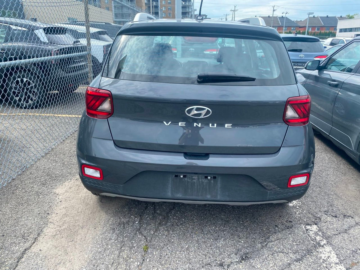 2025 Hyundai Venue Preferred