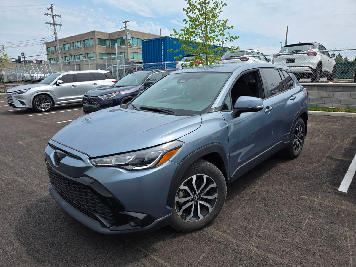 2023 Toyota Corolla Cross SE HYBRIDE