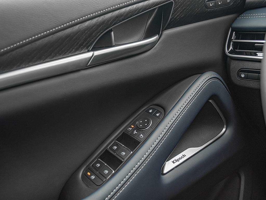 2027 Infiniti QX60 SPORT