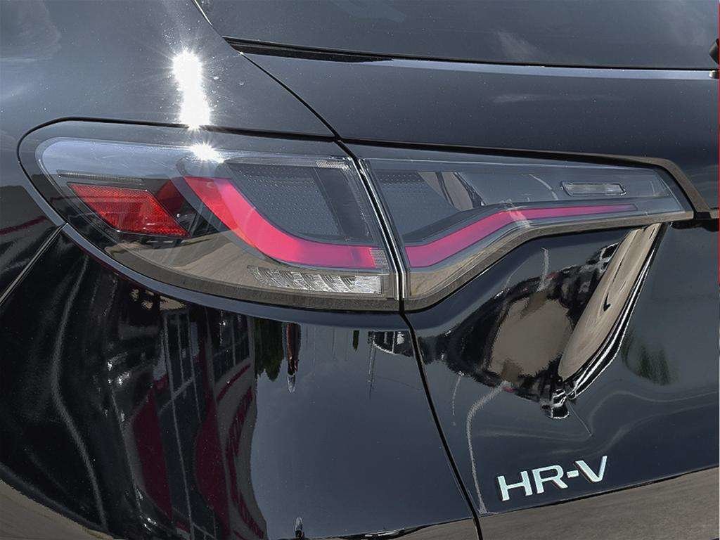 2027 Honda HR-V LX 2WD