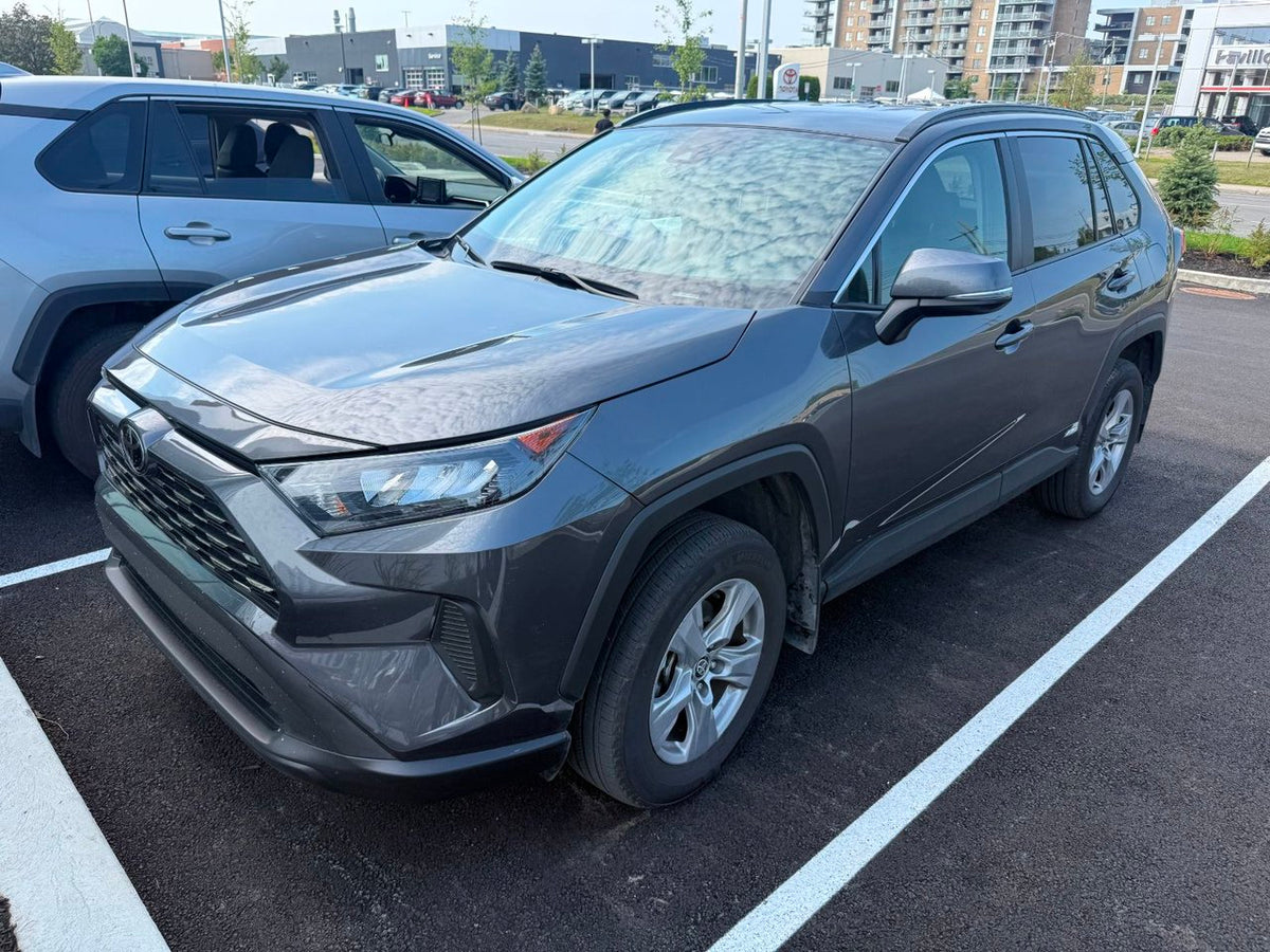 2025 Toyota RAV4 Hybrid LE AWD