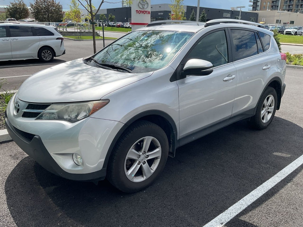 2014 Toyota RAV4 XLE FWD