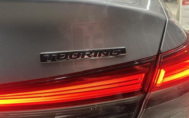 2022 Honda Civic Sedan TOURING; CUIR TOIT NAV SIEGE+VOLANT CHAUFFANT BOSE