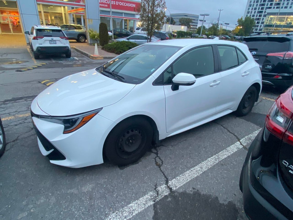 2022 Toyota Corolla Hatchback SE