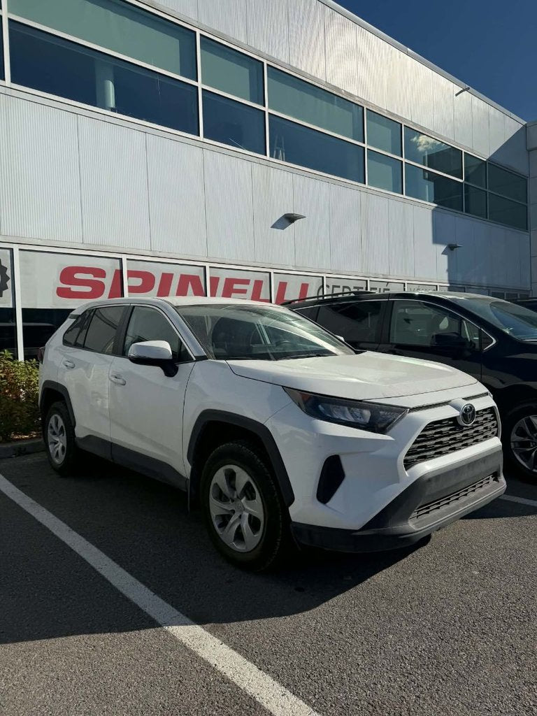 2022 Toyota RAV4 LE AWD