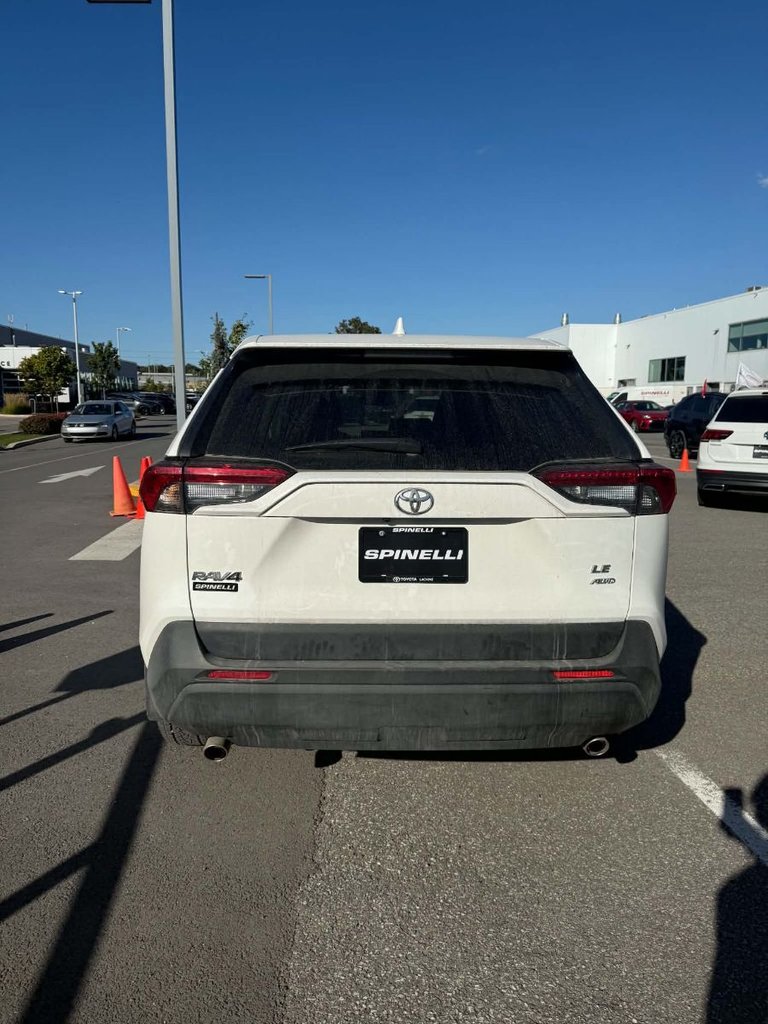 2022 Toyota RAV4 LE AWD