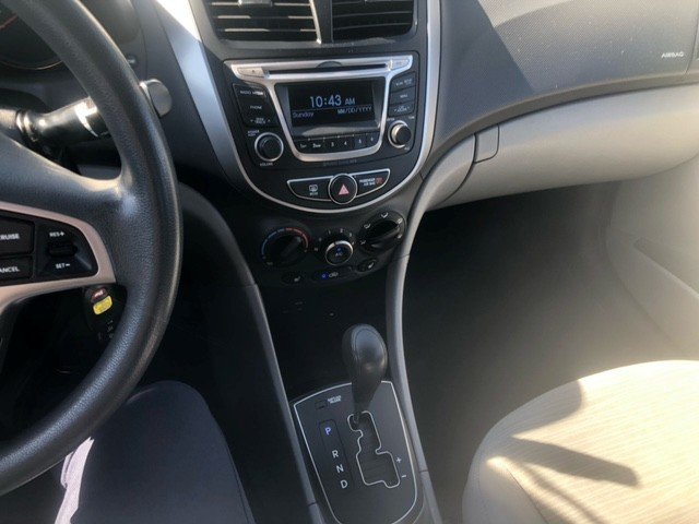 2016 Hyundai Accent GL