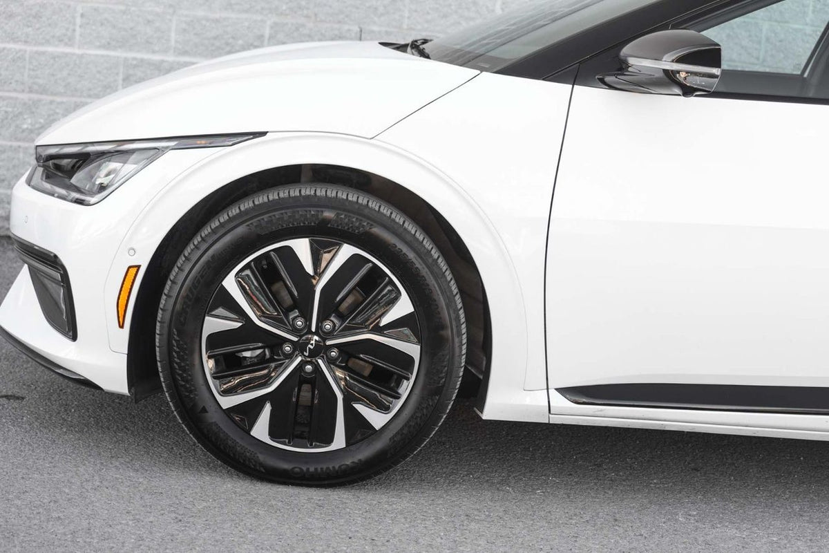 2024 Kia EV6 LAND w/GT-LINE 1 AWD CUIR RANGE 454KMS