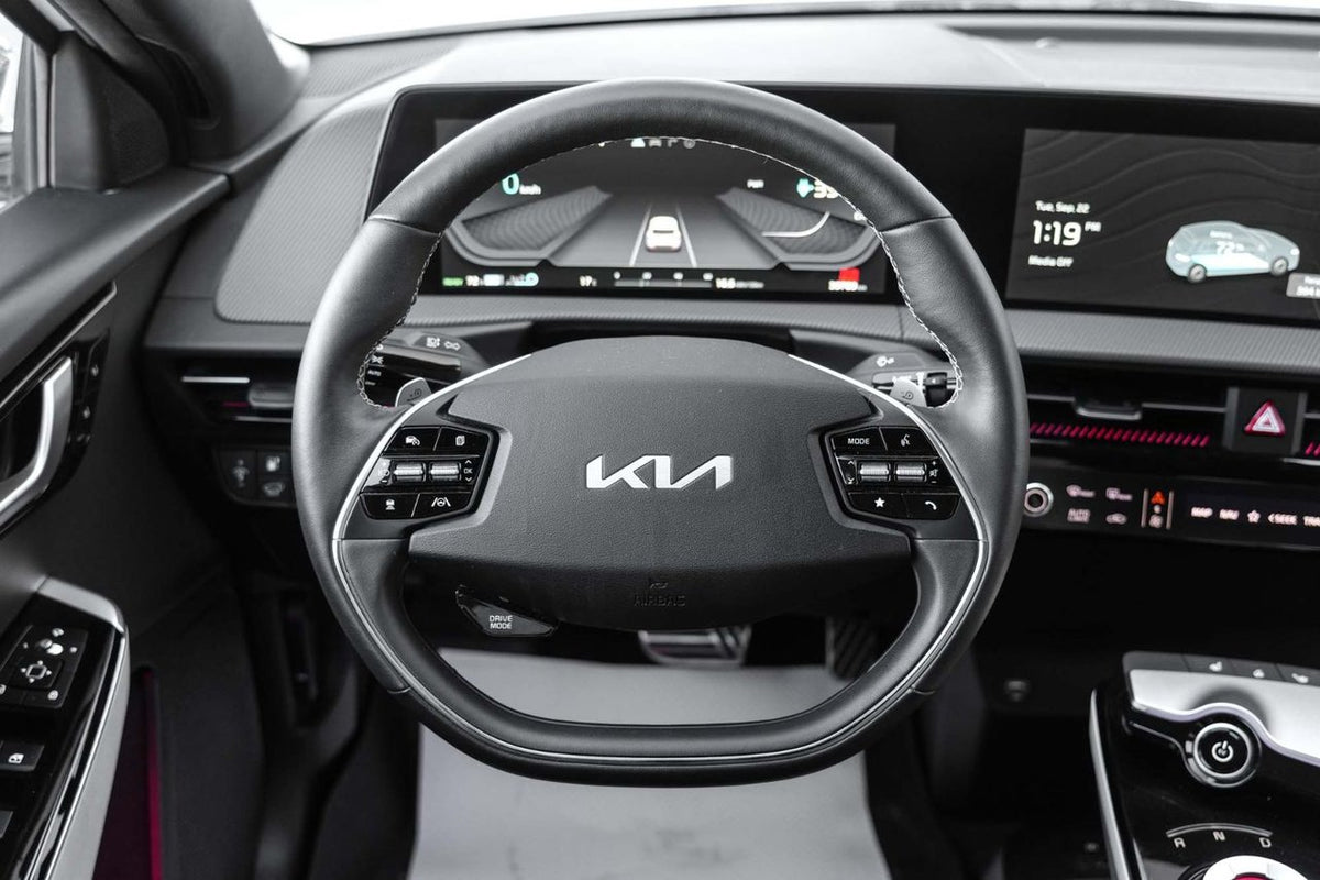2024 Kia EV6 LAND w/GT-LINE 1 AWD CUIR RANGE 454KMS