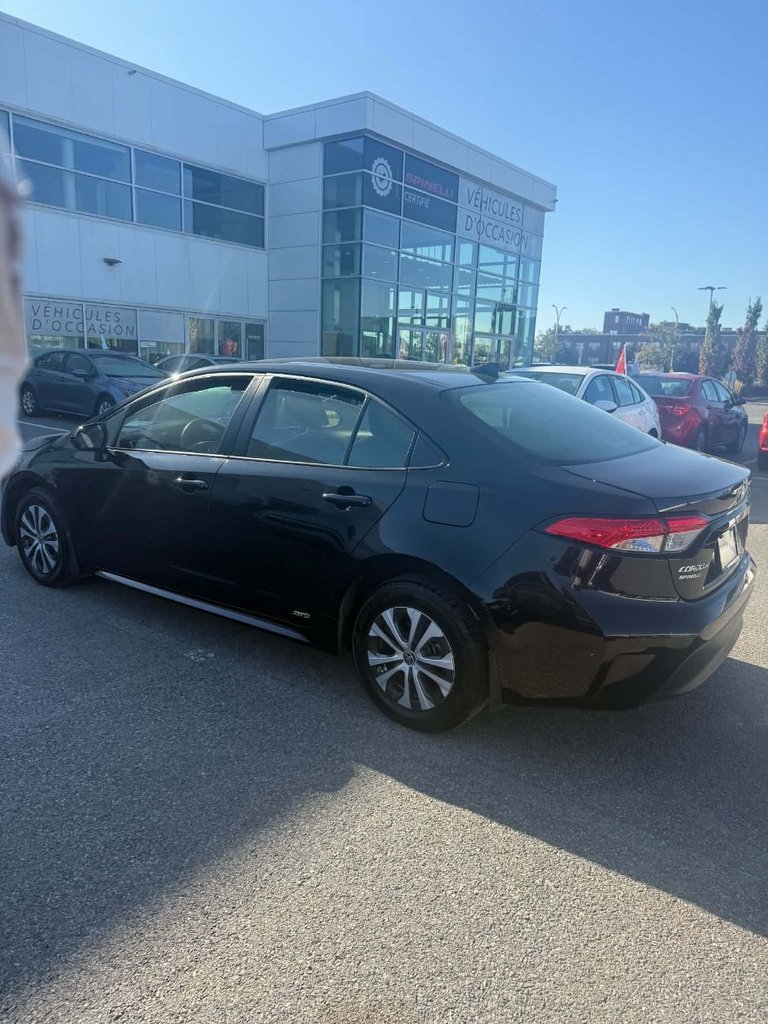 2024 Toyota Corolla LE HYBRID AWD