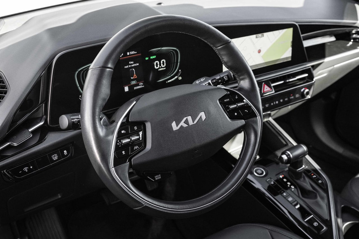 2023 Kia Niro EX