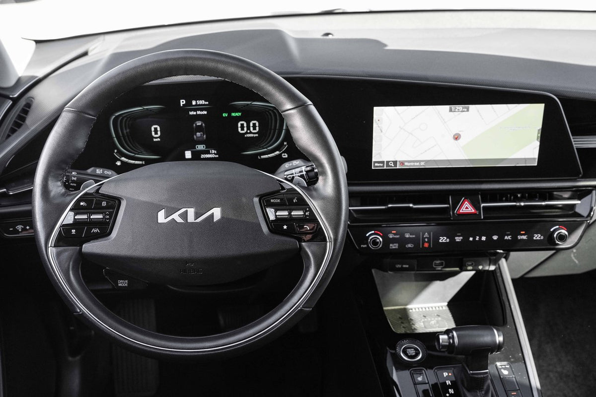 2023 Kia Niro EX