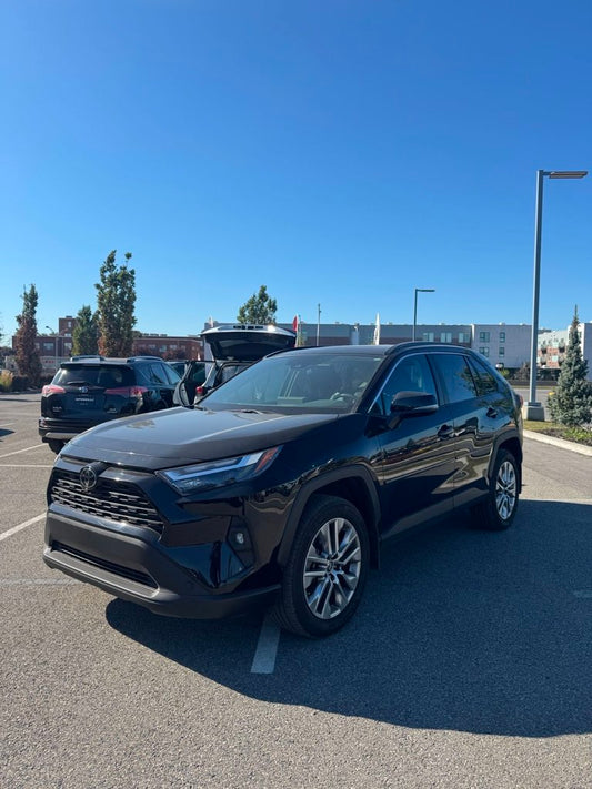 2022 Toyota RAV4 XLE PREMIUM