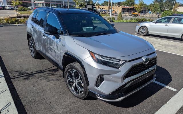 2023 Toyota RAV4 Prime XSE+ tech