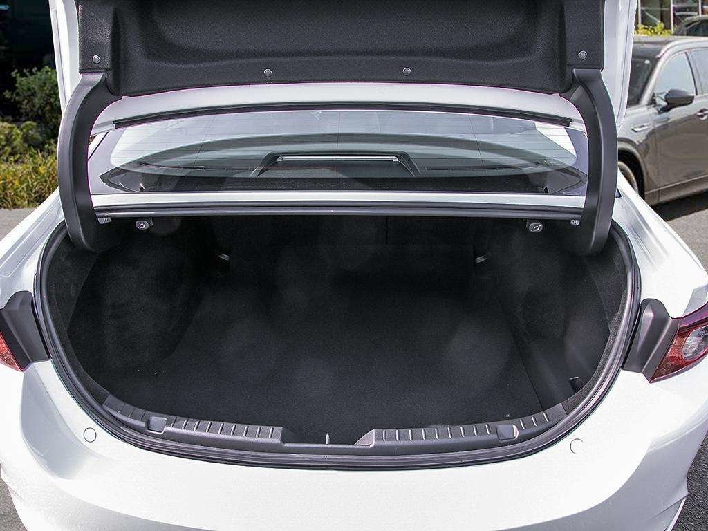 2026 Mazda 3 GS FWD