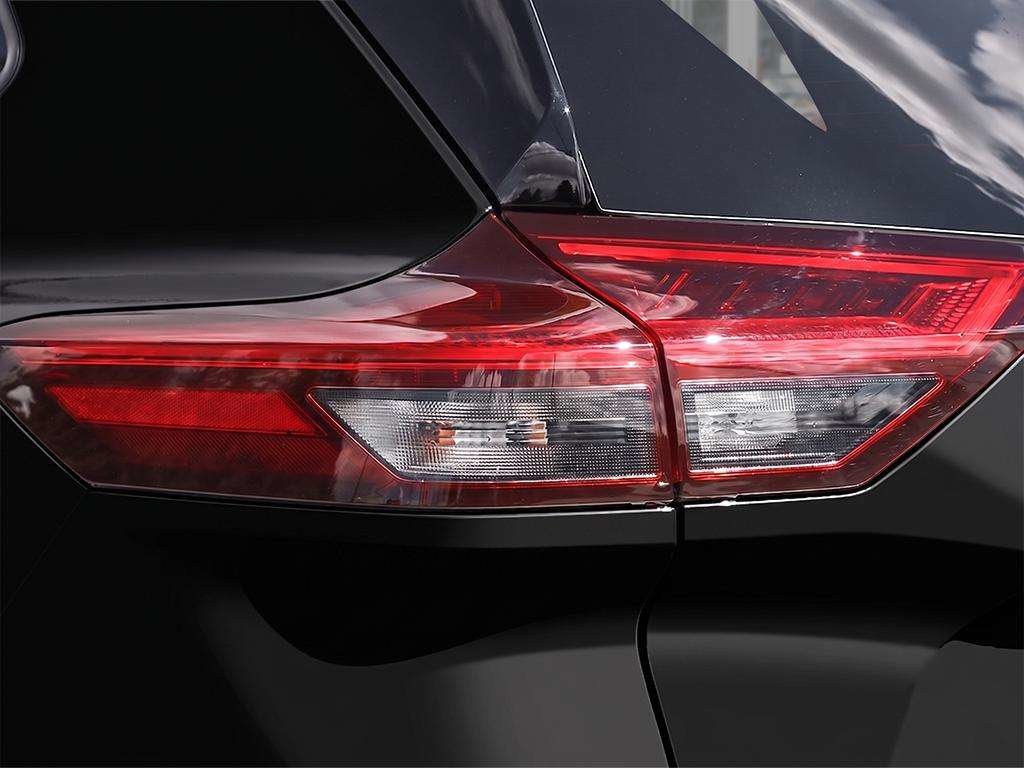 2026 Nissan Rogue SV Dark Armor