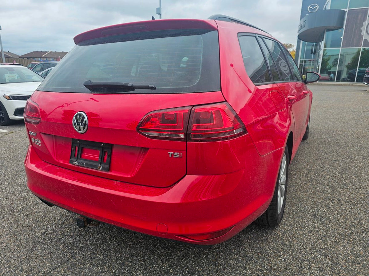 2017 Volkswagen Golf SportWagen TRENDLINE FWD; A/C CAMERA SIEGES CHAUFFANT MAGS