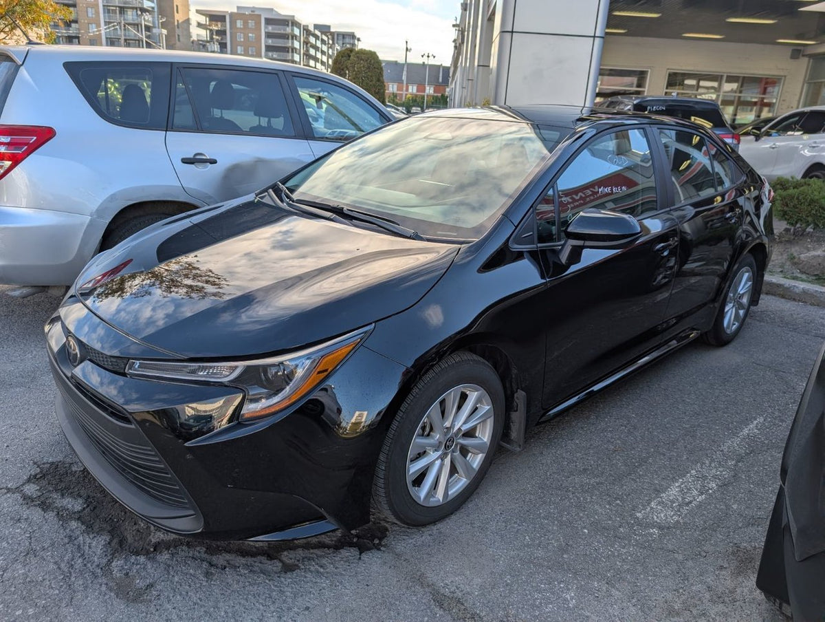 2026 Toyota Corolla LE UPGRADE