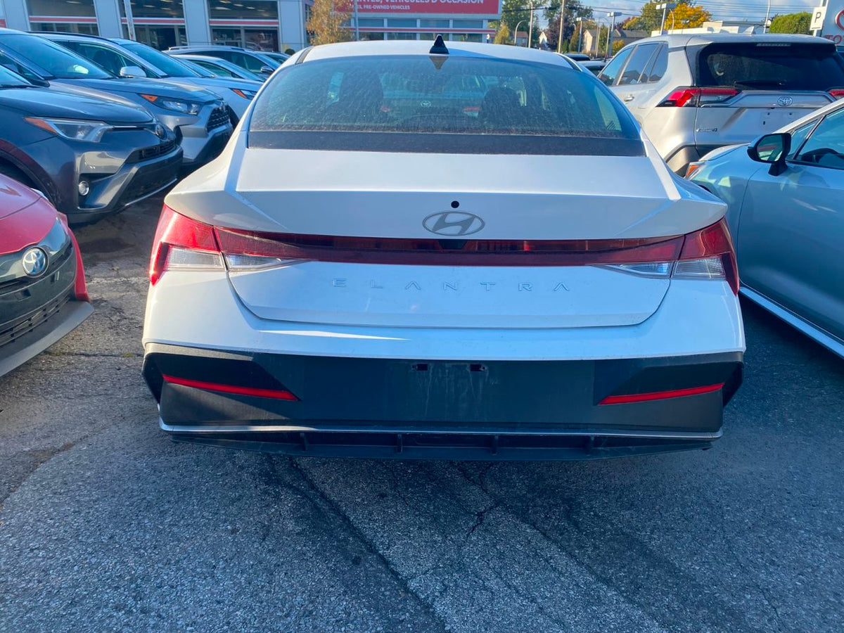 2025 Hyundai Elantra Preferred TEC PKG