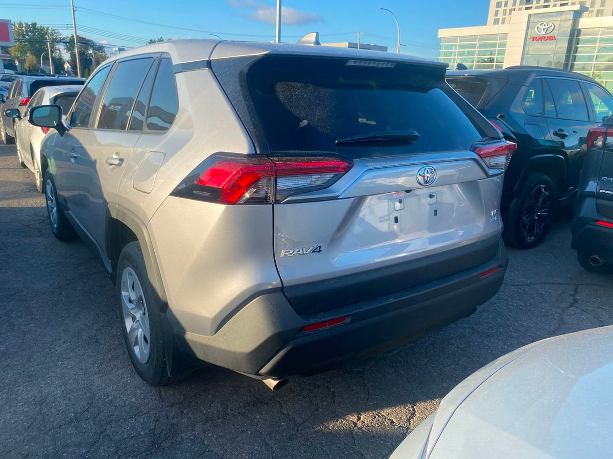 2025 Toyota RAV4 LE AWD