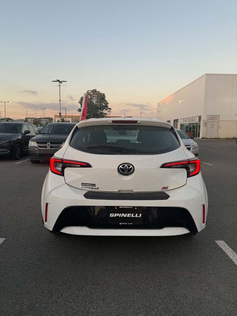 2024 Toyota Corolla Hatchback SE
