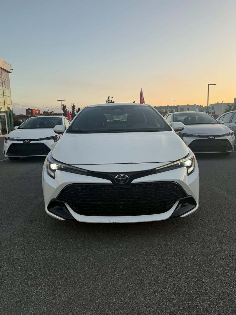 2024 Toyota Corolla Hatchback SE
