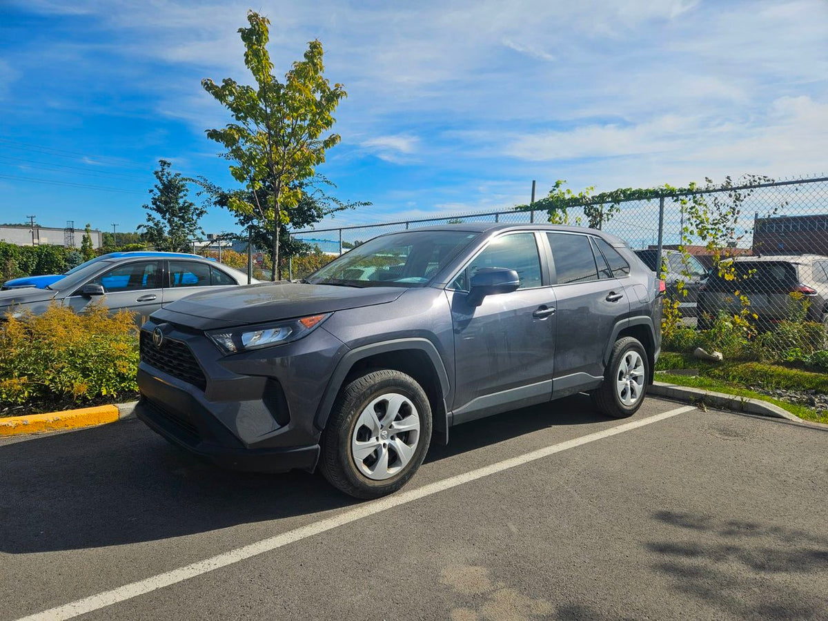 2024 Toyota RAV4 LE/ AWD/ 132$ PAR SEMAINE - 96 MOIS