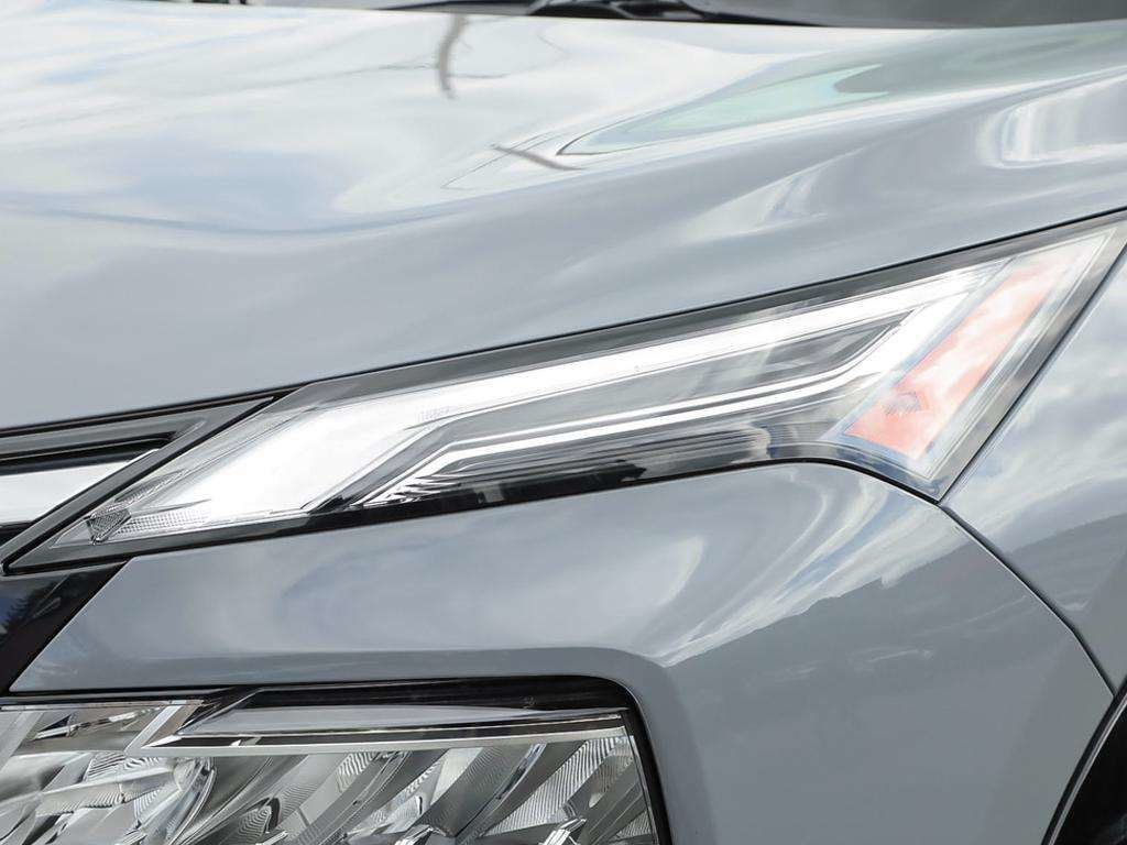 2026 Nissan Rogue AWD Platinum