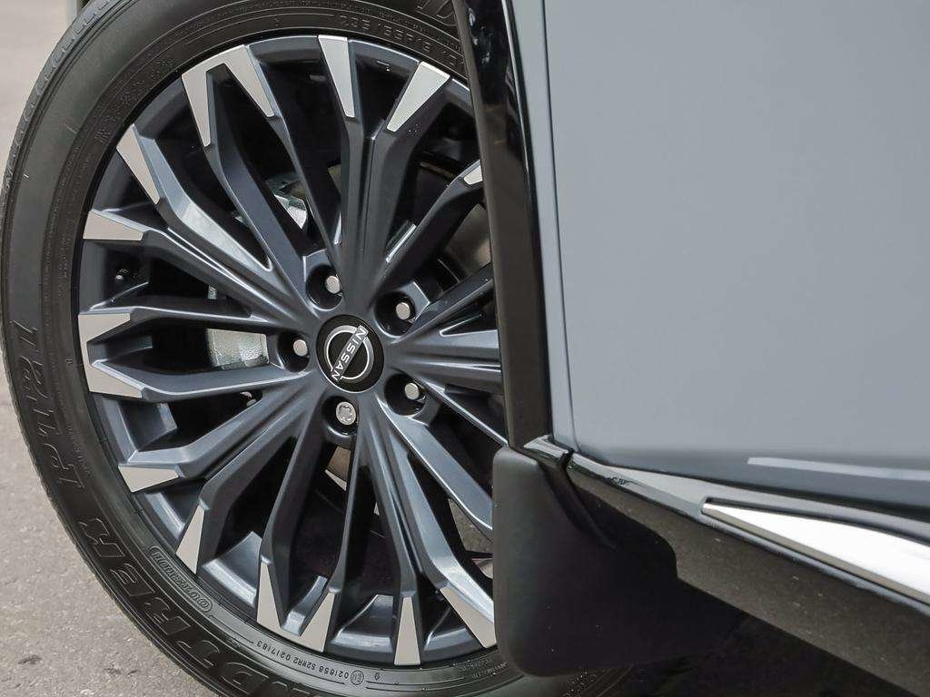 2026 Nissan Rogue AWD Platinum