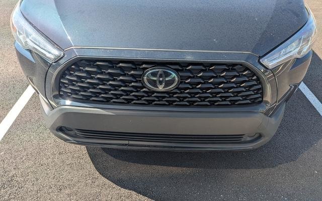 2024 Toyota Corolla Cross LE FWD