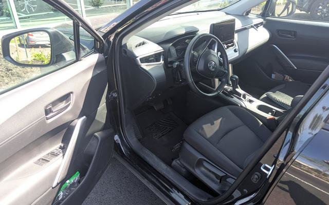 2024 Toyota Corolla Cross LE FWD