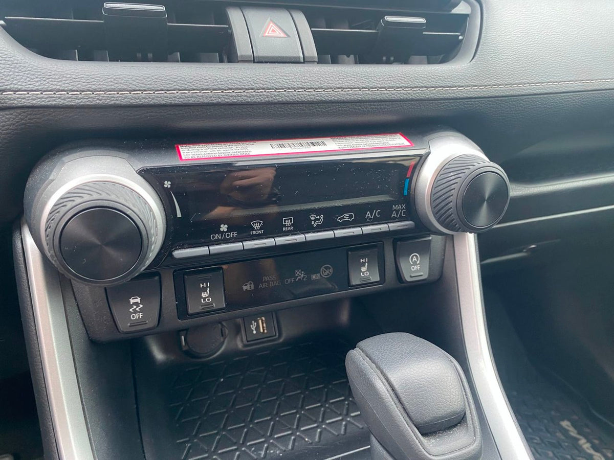 2025 Toyota RAV4 LE AWD