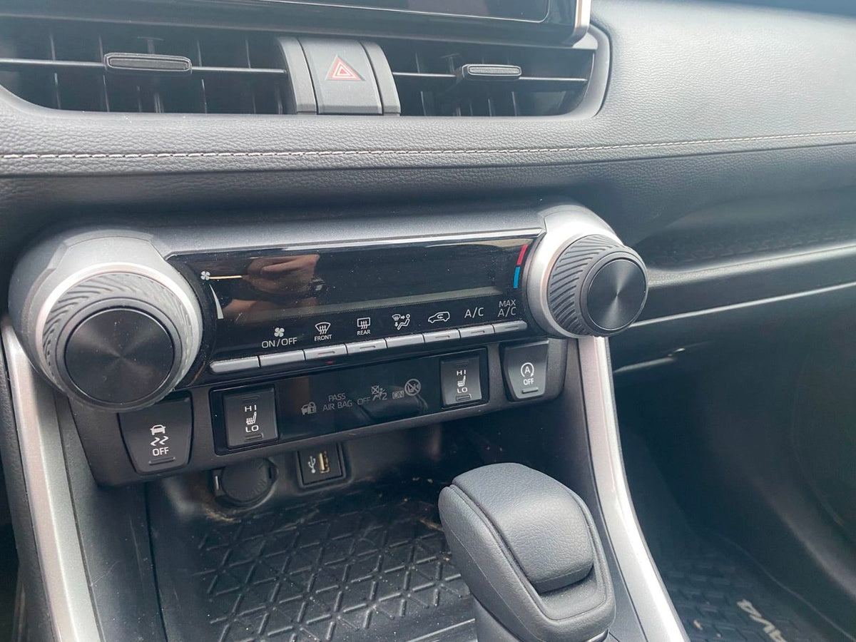 2025 Toyota RAV4 LE AWD
