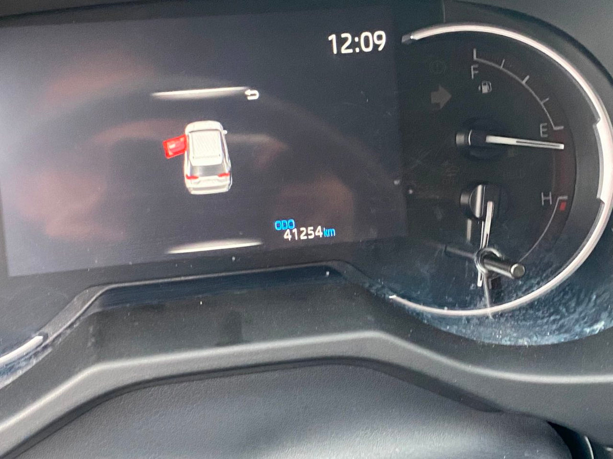 2025 Toyota RAV4 LE AWD