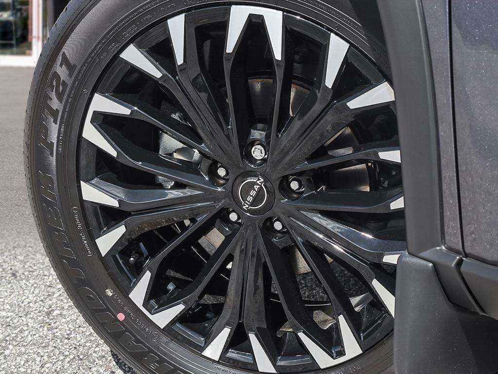 2026 Nissan Rogue AWD SV Dark Armor