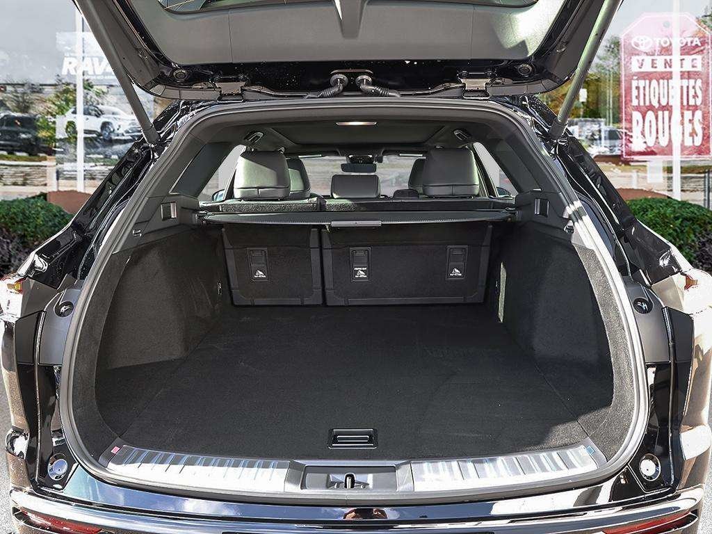 2026 Toyota Crown Signia Limited