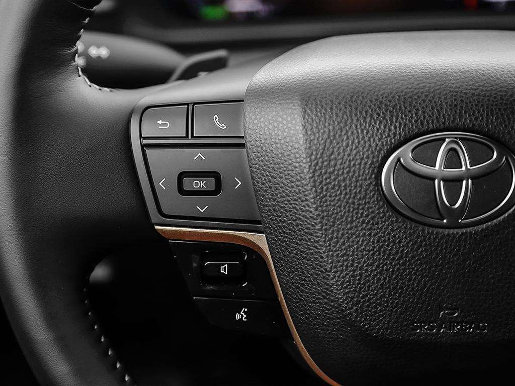 2026 Toyota Crown Signia Limited