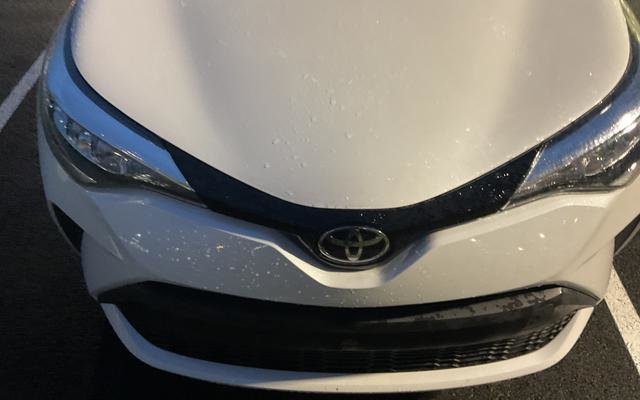 2022 Toyota C-HR XLE PREMIUM