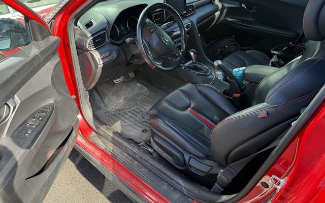 2020 Hyundai Veloster Turbo