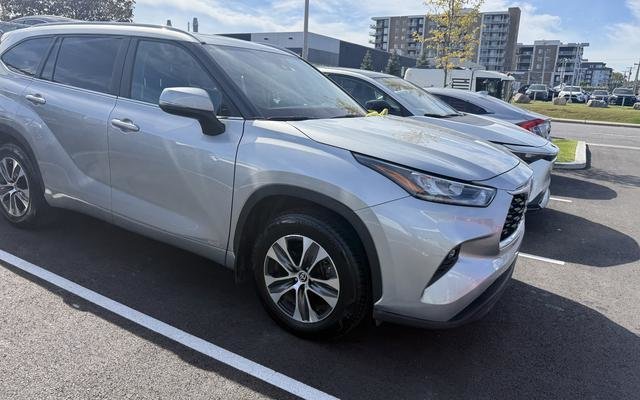 2024 Toyota Highlander Hybrid XLE