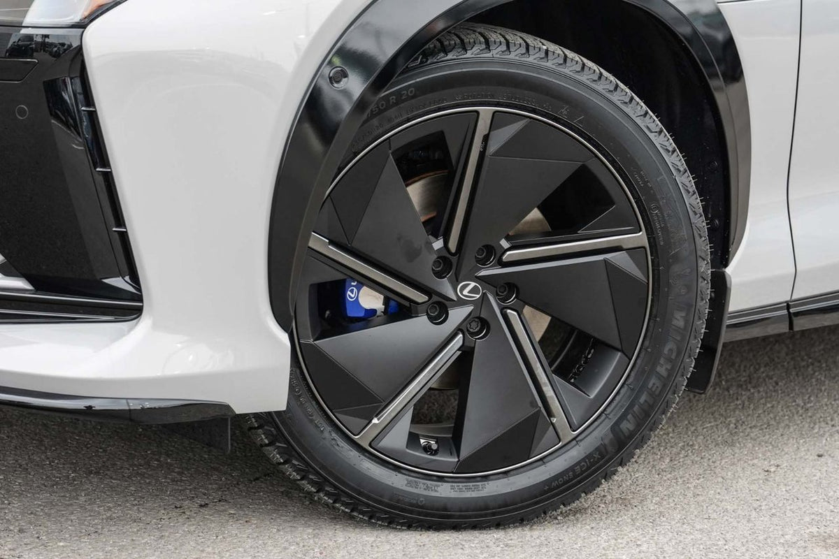 2026 Lexus RZ 550e F SPORT