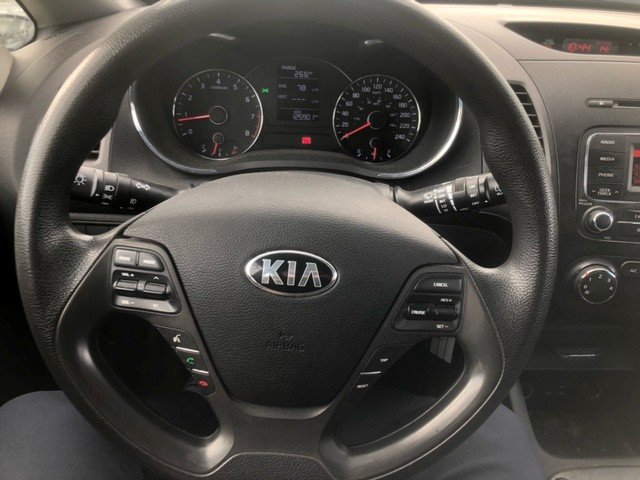 2016 Kia Forte 5-Door LX PLUS