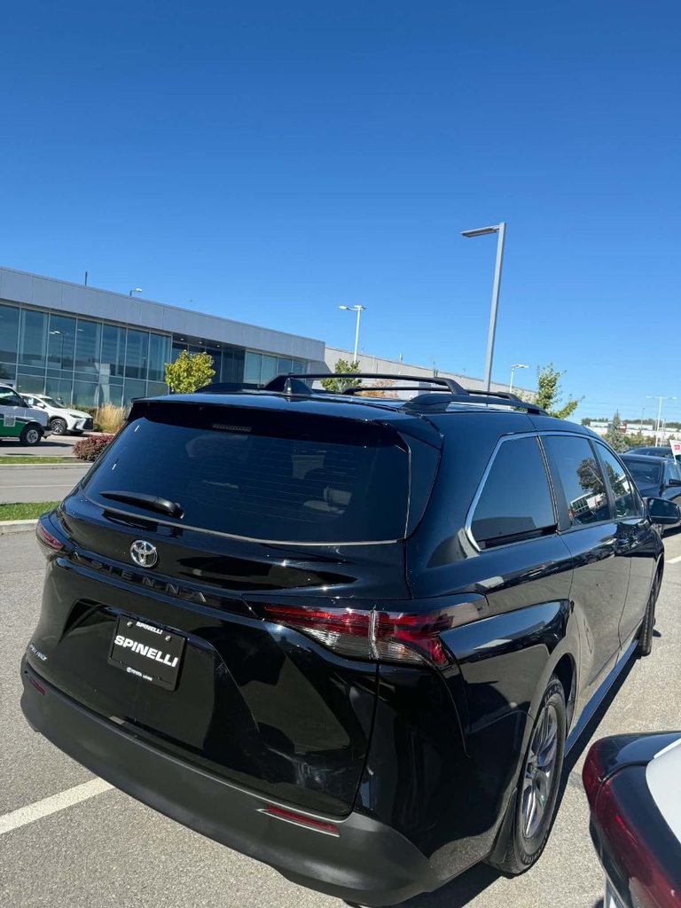 2026 Toyota Sienna HYBRID LE AWD