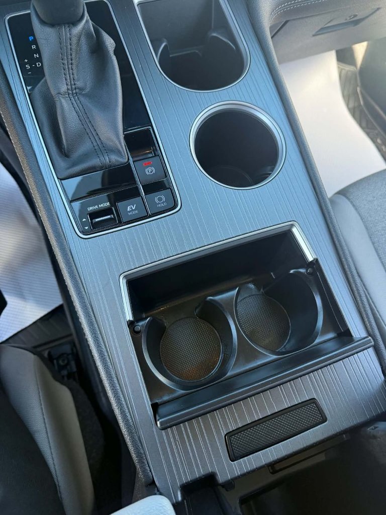 2026 Toyota Sienna HYBRID LE AWD
