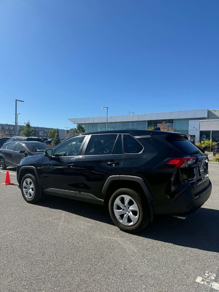 2024 Toyota RAV4 LE AWD